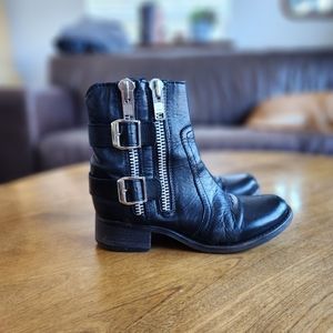 Steve Madden Leather Zip up Mottoo Boots Ankle Boots Distressed Grunge 6